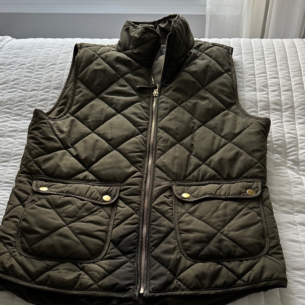 Quinn Olive Quilted Vest